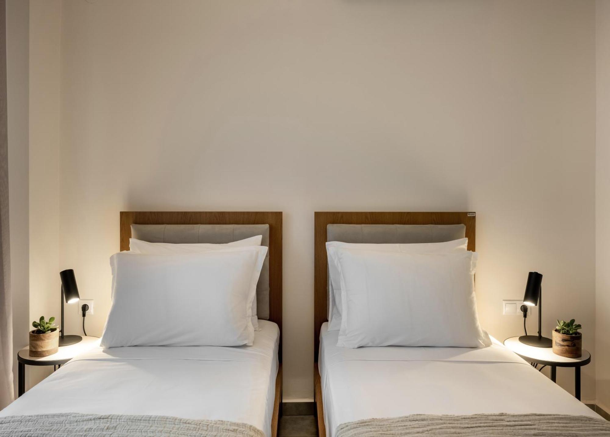 Iris Suites Nikiti 外观 照片